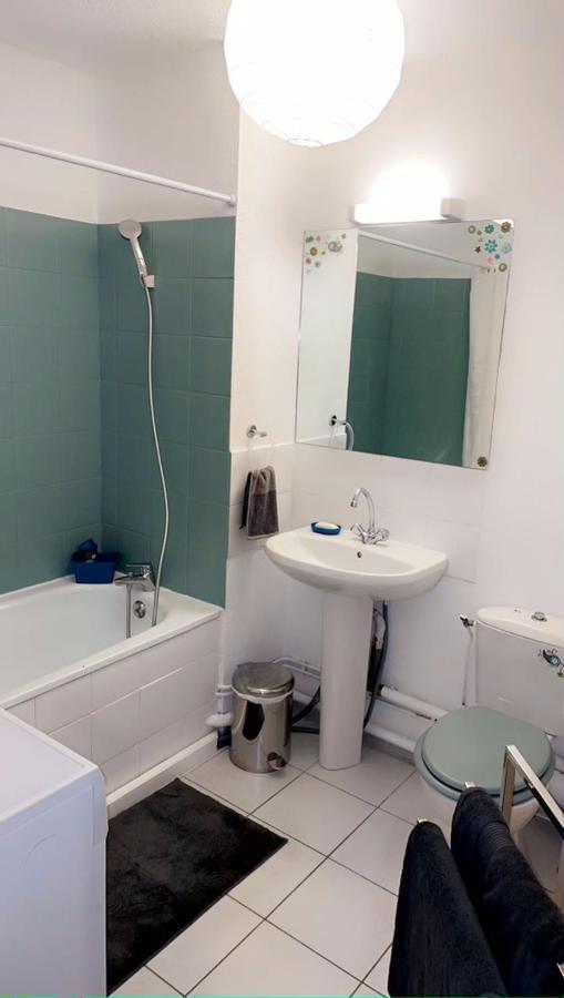Sejour Cosy Au Bord Des Rives Du Lez, 2 Personnes, Wifi, Parking Prive Montpellier Eksteriør billede